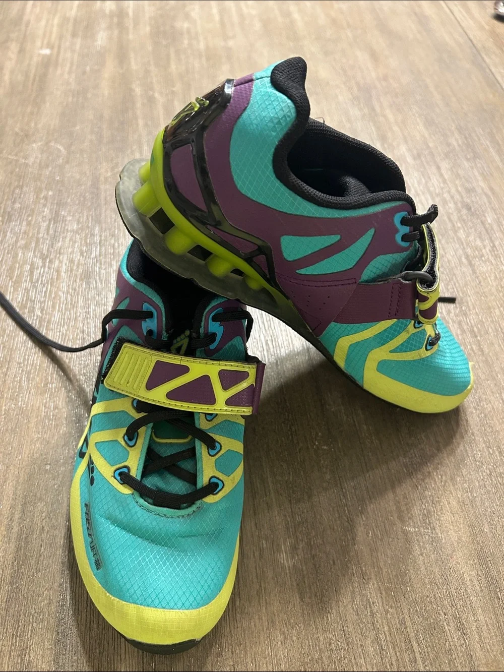 Inov8 FastLift 315, kids Sz. UK4, EU37, US-W6.5, US-M5. New no Tag.